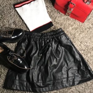 Leather skirt